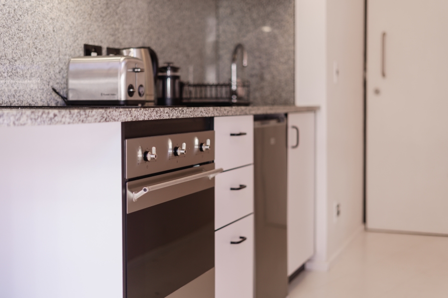 1 Bedroom Property for Sale in Sea Point Western Cape